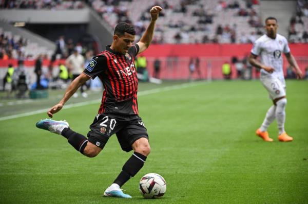 Nice's Algerian defender Youcef Atal 