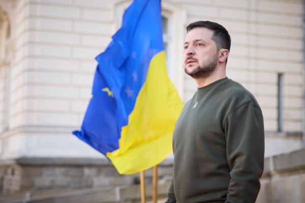 Ukraine's President Volodymyr Zelenskiy waits for European Parliament President Roberta Metsola, amid Russia's attack on Ukraine, in Lviv, Ukraine March 4, 2023. 