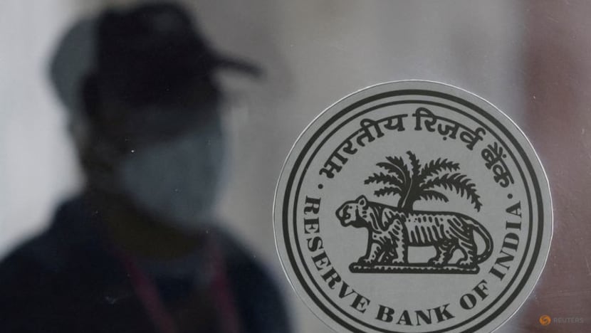 Indian banks ask fintech partners to limit tiny perso<em></em>nal loans amid regulatory glare: Sources