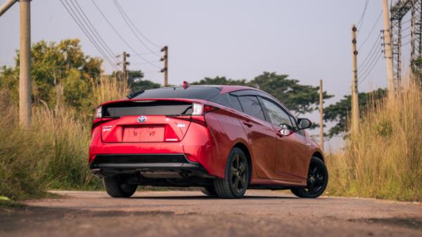 The facelifted XW50 Prius also gets new bumpers to go with the redesigned lights. Photos: Akif Hamid