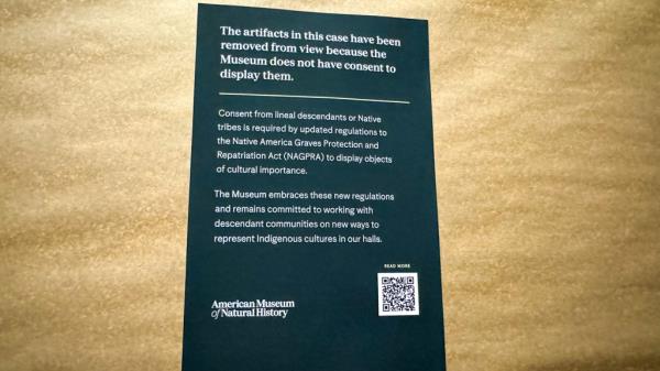 Sign up at Museum of Natural History explaining Native American exhibits were closed due to new federal regulations.