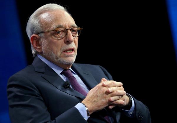 Nelson Peltz, Wendy's chairman and its largest shareholder, charged the fast food giant nearly $600,000 in 