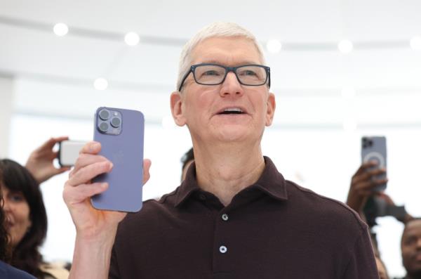 Tim Cook