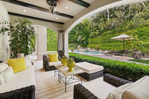 sofia vergara joe manganiello relist house