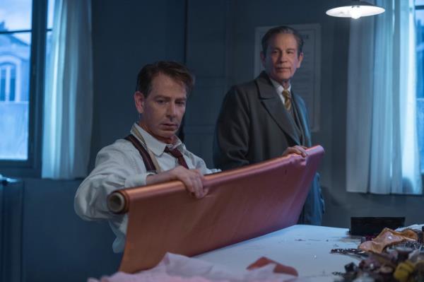 Ben Mendelsohn (left) and John Malkovich as Christian Dior and Lucien Lelo<em></em>nge in 