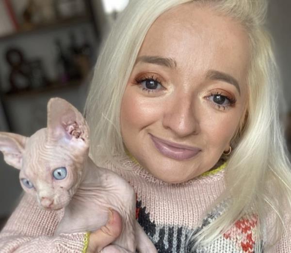 Samantha Renke with her cat, Bruno