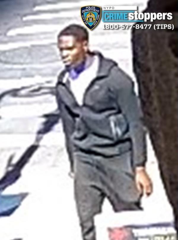 A security cam screen grab of a man wanted in co<em></em>nnection to a scam incident that took place on the Upper West Side.