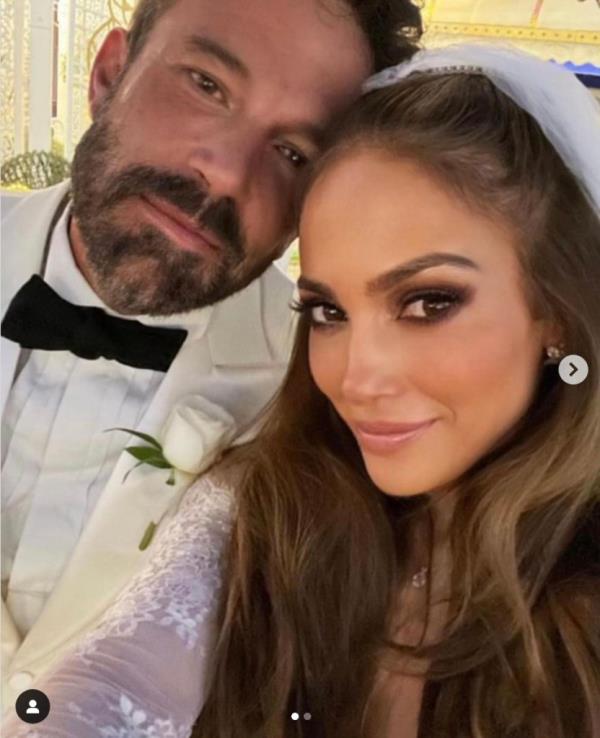 Ben Affleck and Jennifer Lopez at their wedding